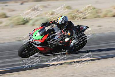 media/Sep-20-2025-Race Pace (Sat) [[d4e1b33f4d]]/Non Verified/Turn 4 Inside (8am)/